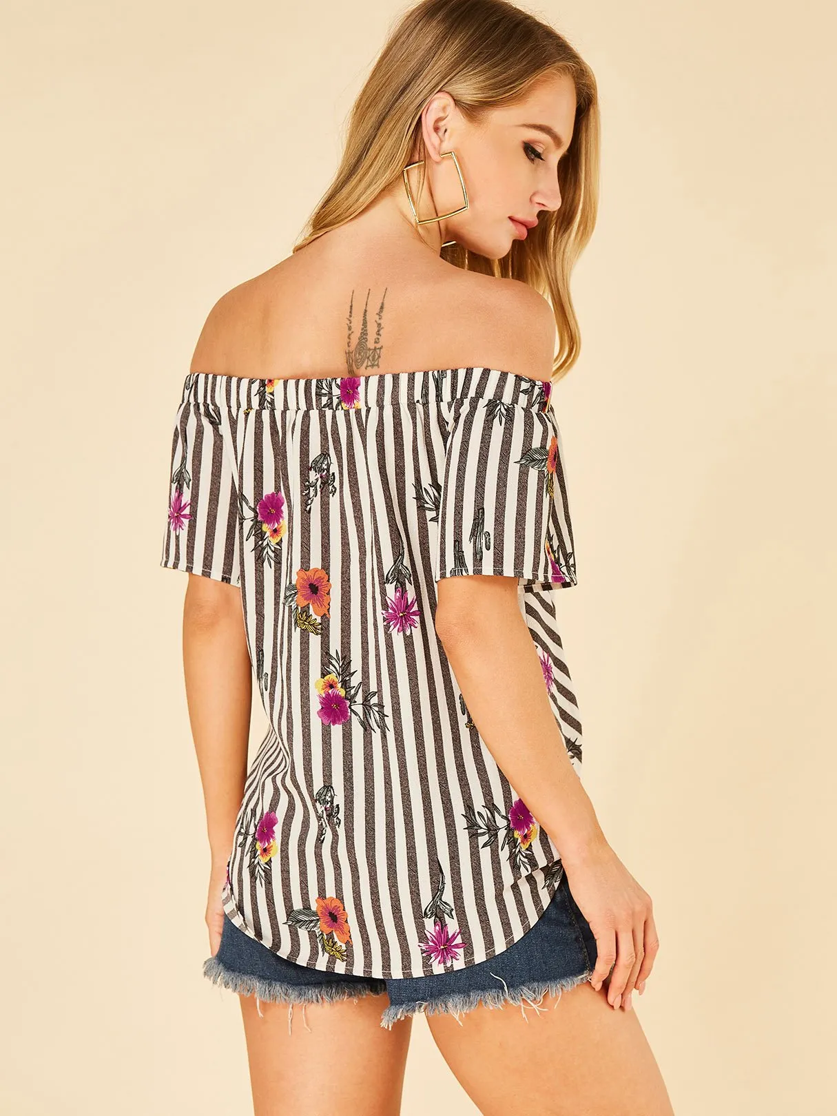 Wholesale Off The Shoulder Stripe Hollow Short Sleeve Blouses